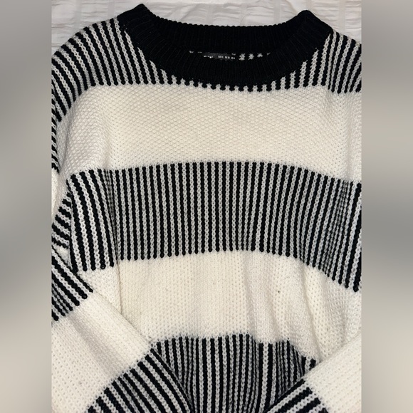 Striped knit sweater - Picture 2 of 2